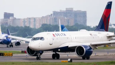 Delta crew member's slide error could cost airline $100,000 5 Delta crew member's slide error could cost airline $100,000