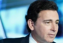 Ex-Ford CEO: US EVs to see 'gradual growth' after incentives withdraw