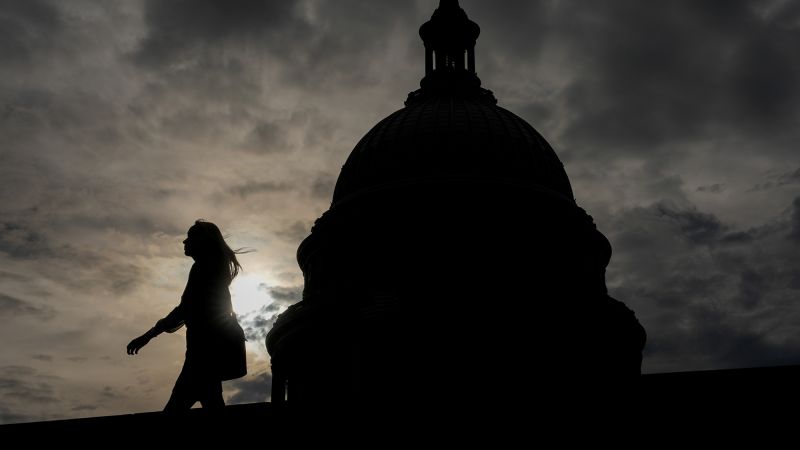 Federal employees turn to TikTok to chronicle government shutdown 1 Federal employees turn to TikTok to chronicle government shutdown