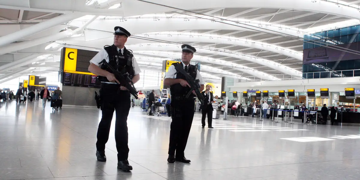 How Airlines Classify Disruptive and Annoying Passengers 1 How Airlines Classify Disruptive and Annoying Passengers