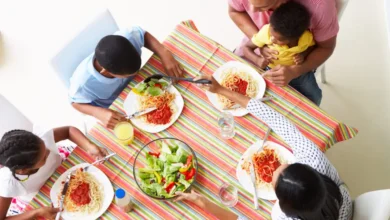 I Finally Found a Way to Teach My Kids Table Manners 7 I Finally Found a Way to Teach My Kids Table Manners