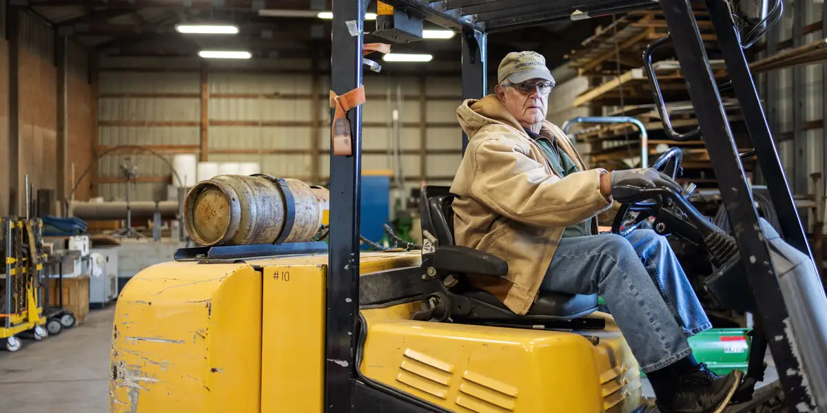 I'm 82 years old and I drive a forklift. I will not retire and I will love my dangerous job. 1 I'm 82 years old and I drive a forklift. I will not retire and I will love my dangerous job.