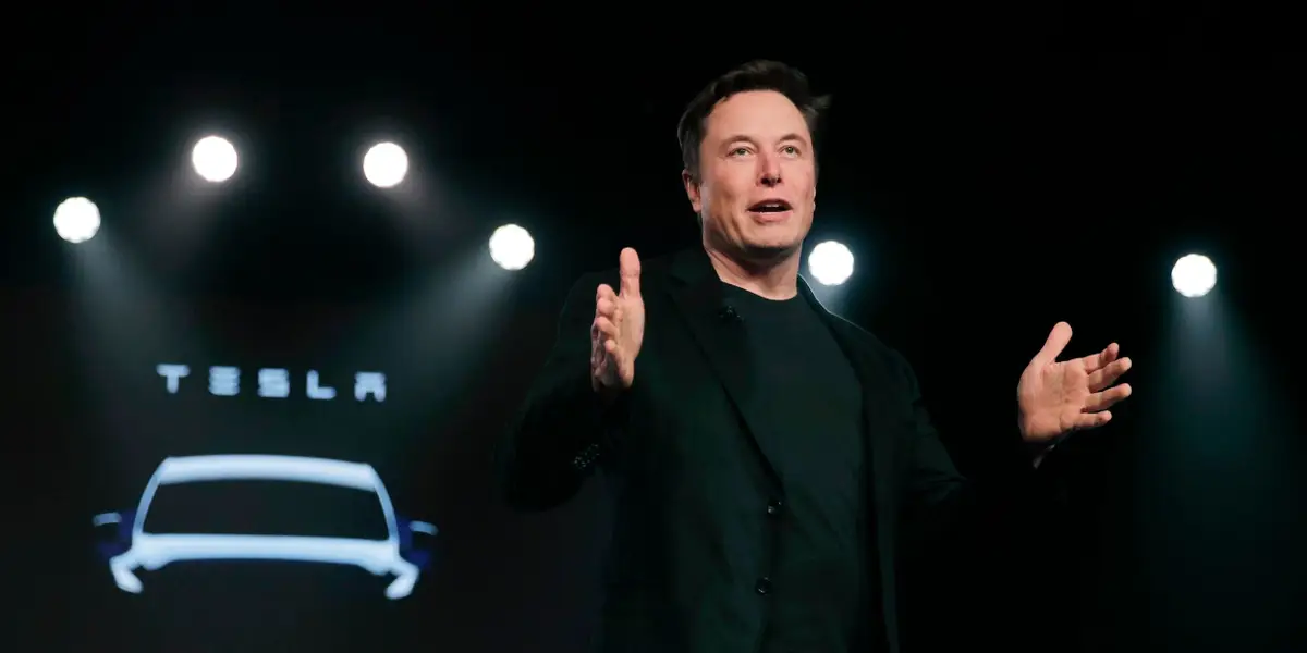 Tesla struggles to get drivers to pay for FSD 1 Tesla struggles to get drivers to pay for FSD