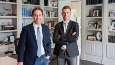 The Pacaso Pitch Deck raised $72 million from 17,500 investors 2 The Pacaso Pitch Deck raised $72 million from 17,500 investors
